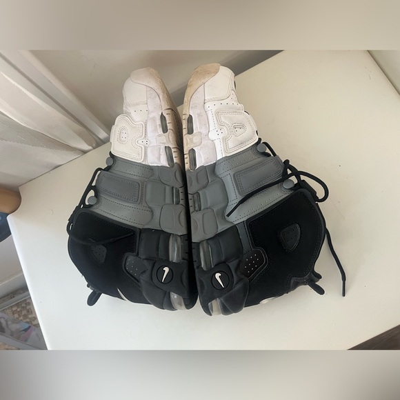 EUC Nike uptempo moon rock grey - Picture 7 of 9